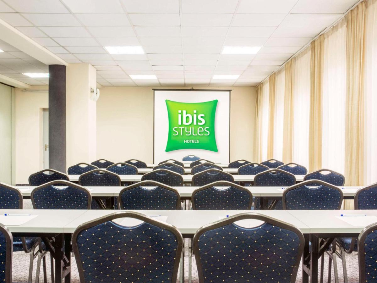 Ibis Styles Warszawa West Hotel Mory Exterior photo